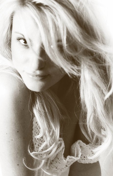 40532_146156108745799_4373452_n