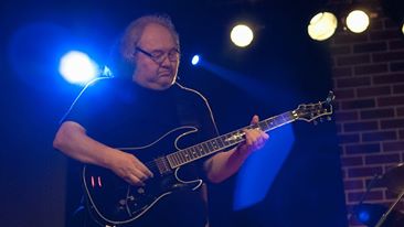 1377037_10153350452855623_1558051708_n