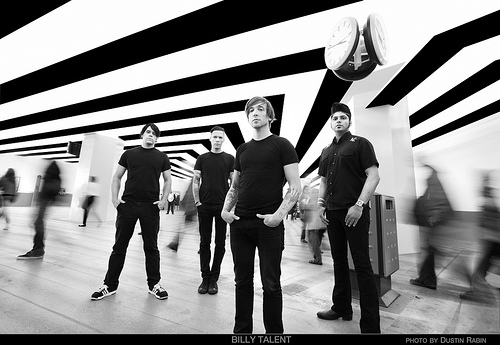 7889820816_0a3a7a1e06